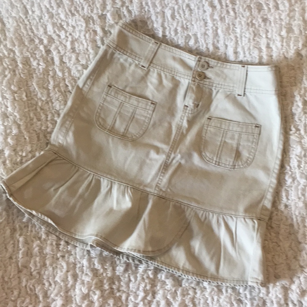 Hydraulic Cream Cargo Skirt